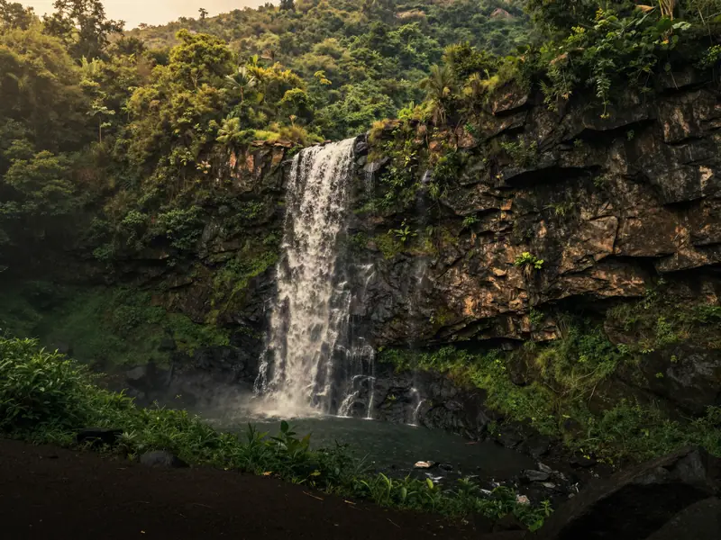 Vindhya waterfalls, Mirzapur (illustration)